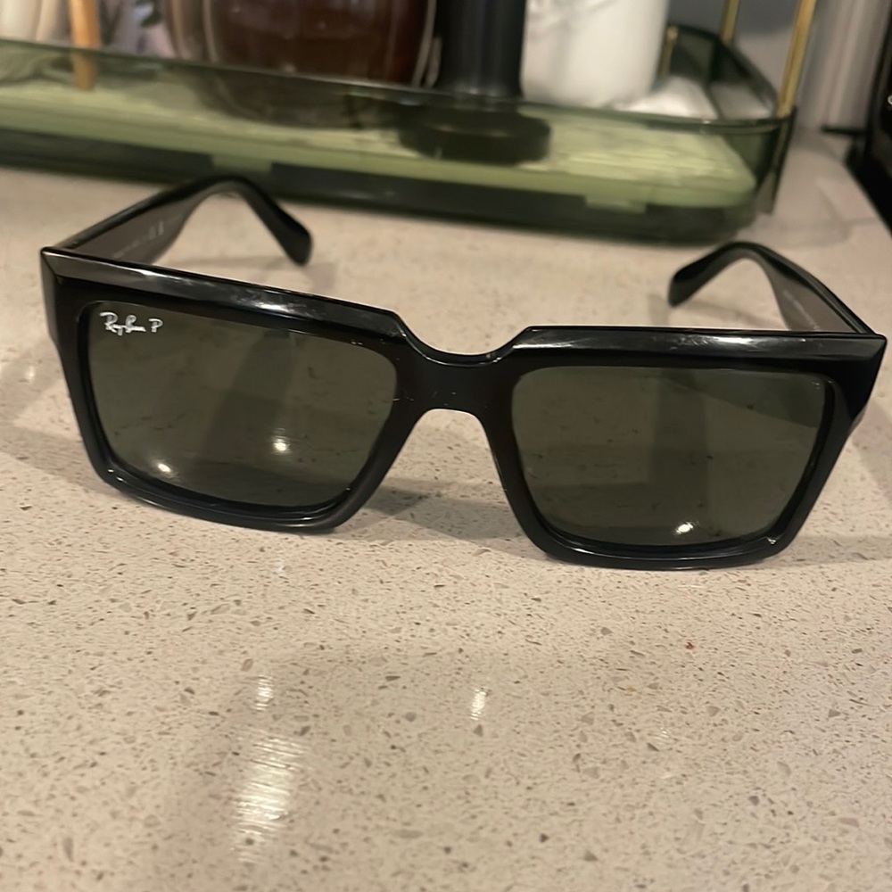 RAY BAN SUNGLASSES